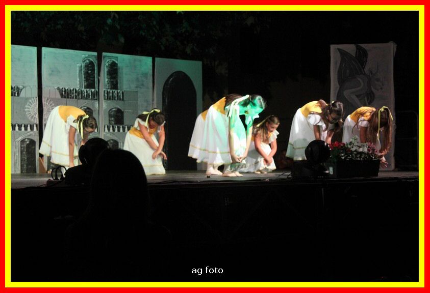 180725 danza 195_tn.jpg